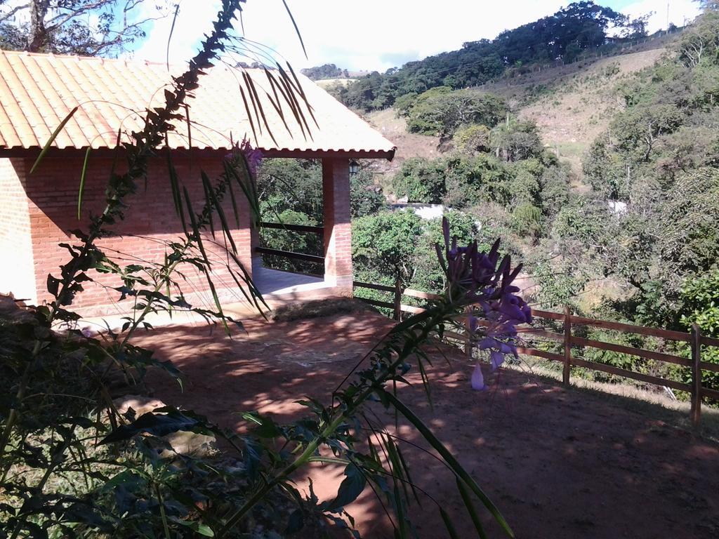 Chalés Pedacim du Céu Bueno Brandão Habitación foto